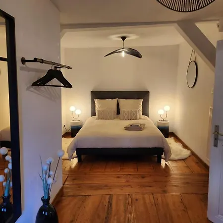 Au Coeur De Apartment