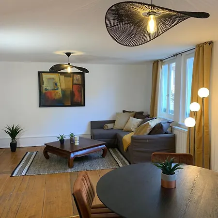 Au Coeur De Apartment
