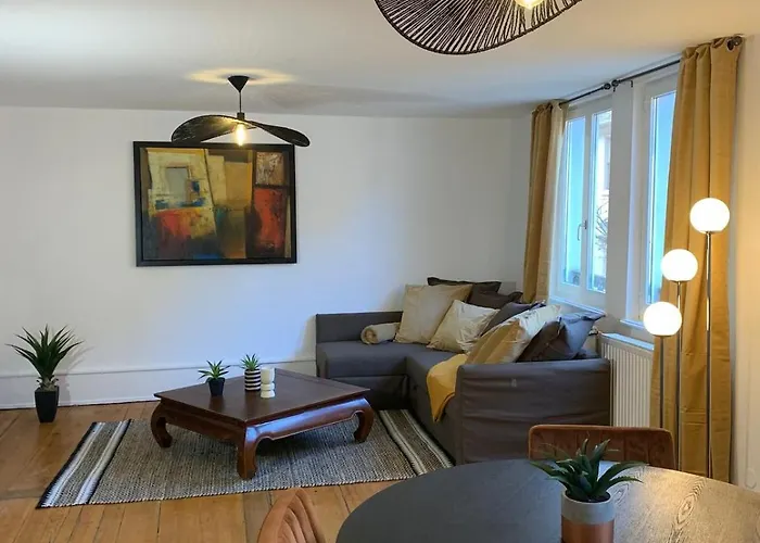 Au Coeur De Apartment